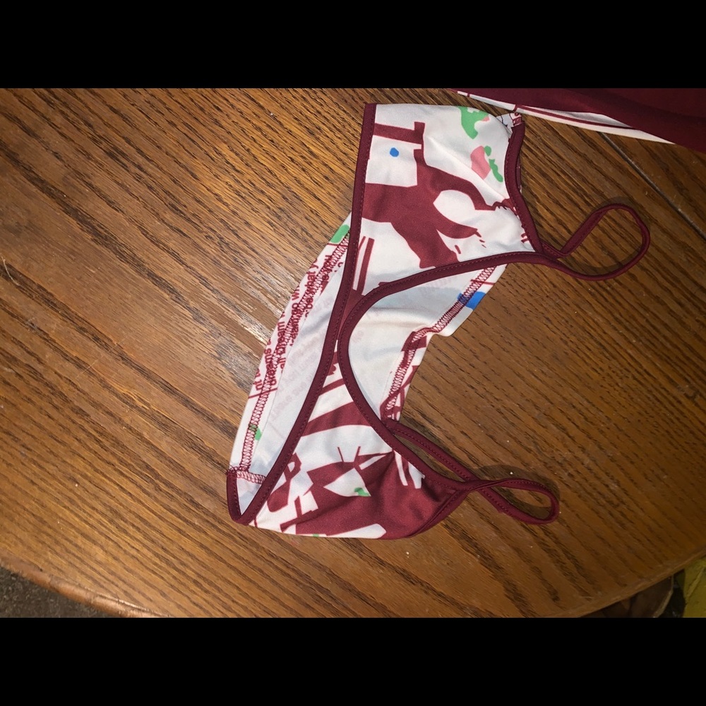 2 Piece Set - Picture 2 of 2